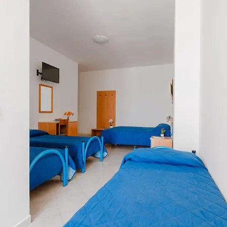 Gioia Del Mare Torre Lapillo