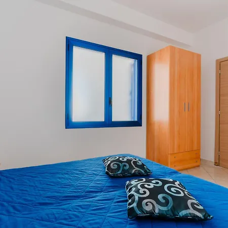 Gioia Del Mare Torre Lapillo