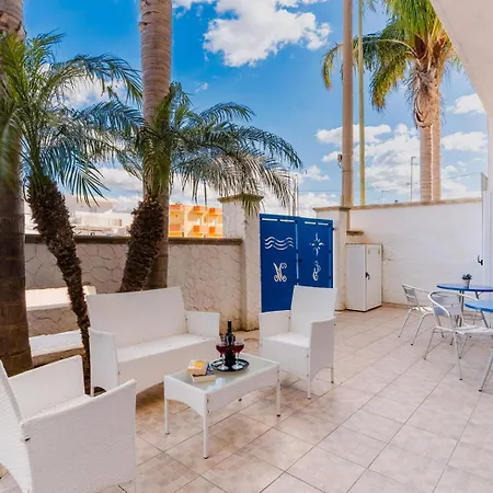 Gioia Del Mare Porto Cesareo - Salento Selection Bed & Breakfast 3*